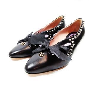 Gucci Black Studded pumps with Bow